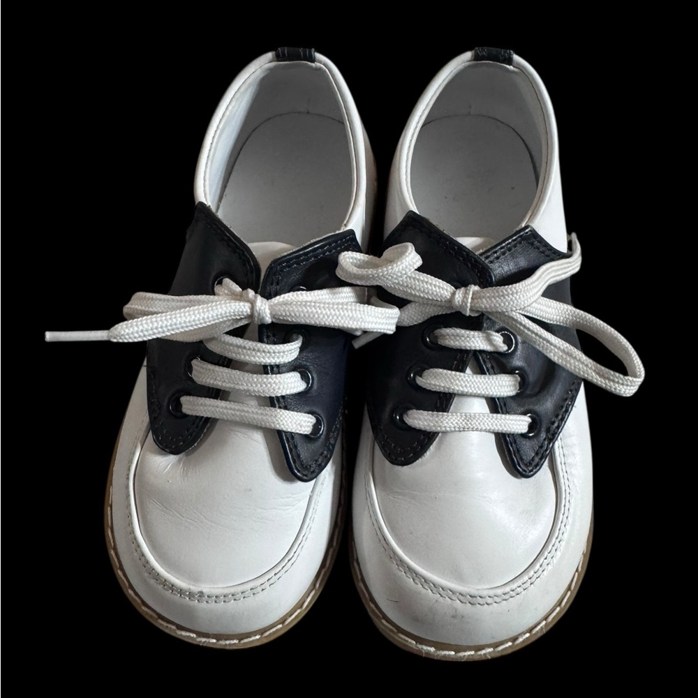 Trimfoot Oxford Black White Saddle Toddler Shoes - Picture 2 of 7